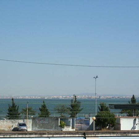 Lisboa Arte Hostel Exterior photo
